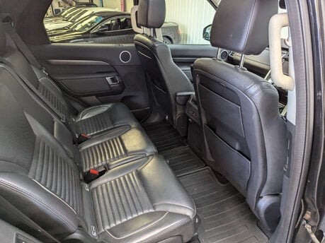 Land Rover Discovery 3.0 Discovery HSE TD6 Auto 4WD 5dr 59