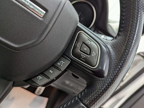 Land Rover Range Rover Evoque 2.0 Range Rover Evoque HSE Dynamic Si4 Auto 4WD 5dr 76