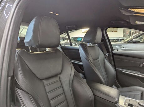 BMW 3 Series 2.0 330E M Sport Auto 4dr 44