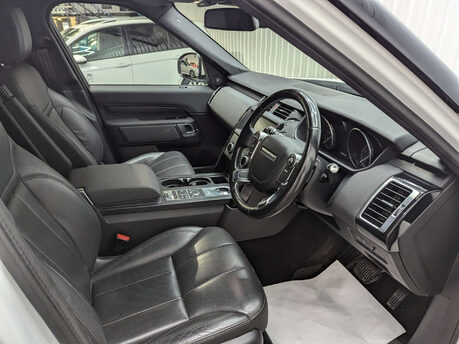 Land Rover Discovery 3.0 Discovery S TD6 Auto 4WD 47