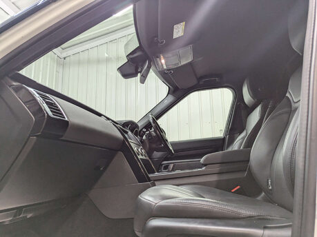 Land Rover Discovery 3.0 Discovery S TD6 Auto 4WD 54