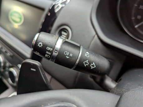 Land Rover Discovery 3.0 Discovery S TD6 Auto 4WD 59