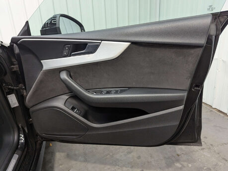 Audi A5 2.0 A5 Sportback TDI S Line Quattro Semi-Auto 4WD 5dr 52