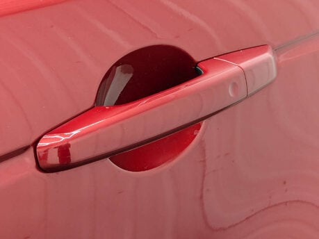 Land Rover Discovery Sport 2.0 Discovery Sport SE Tech TD4 4WD 5dr 32