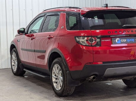 Land Rover Discovery Sport 2.0 Discovery Sport SE Tech TD4 4WD 5dr 34