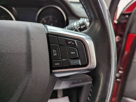 Land Rover Discovery Sport 2.0 Discovery Sport SE Tech TD4 4WD 5dr 77