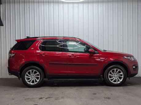 Land Rover Discovery Sport 2.0 Discovery Sport SE Tech TD4 4WD 5dr 13