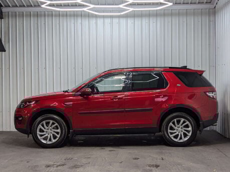 Land Rover Discovery Sport 2.0 Discovery Sport SE Tech TD4 4WD 5dr 15