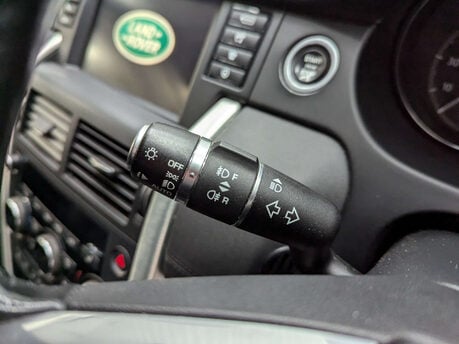 Land Rover Discovery Sport 2.0 Discovery Sport SE Tech TD4 4WD 5dr 73