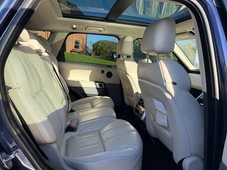 Land Rover Range Rover Sport 3.0 Range Rover Sport HSE SDV6 Auto 4WD 5dr 11