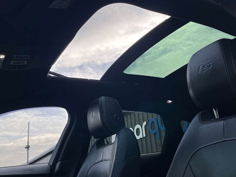 Jaguar F-Pace 3.0 F-Pace V6 S AWD D Auto 4WD 5dr 27