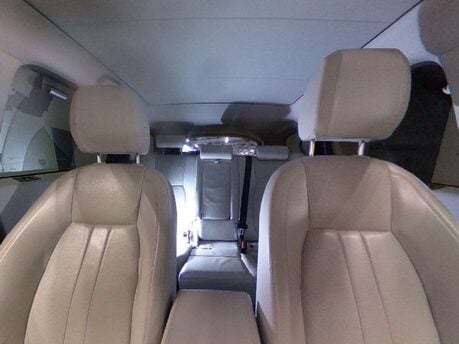 Land Rover Discovery Sport 2.0 Discovery Sport HSE TD4 Auto 4WD 5dr 17