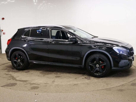 Mercedes-Benz GLA 2.1 GLA 200 AMG Line Executive D 4Matic Auto 4WD 5dr 7