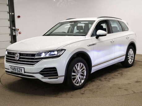 Volkswagen Touareg 3.0 Touareg V6 SEL TDI Auto 4WD 5dr 19