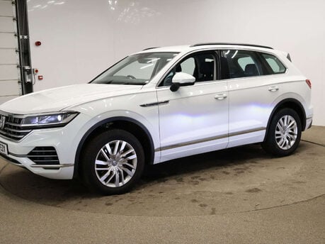 Volkswagen Touareg 3.0 Touareg V6 SEL TDI Auto 4WD 5dr 17