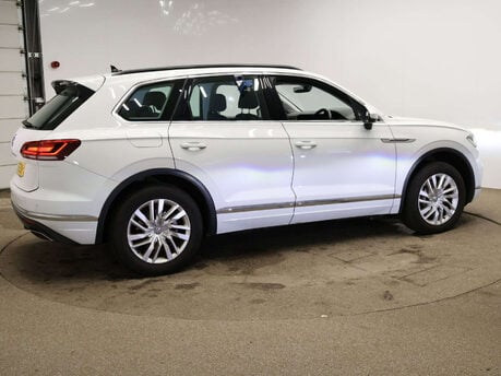 Volkswagen Touareg 3.0 Touareg V6 SEL TDI Auto 4WD 5dr 9