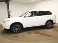 Mitsubishi Outlander 2.3 Outlander GX3 DI-D Auto 4WD 5dr 20