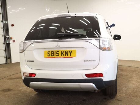 Mitsubishi Outlander 2.3 Outlander GX3 DI-D Auto 4WD 5dr 16