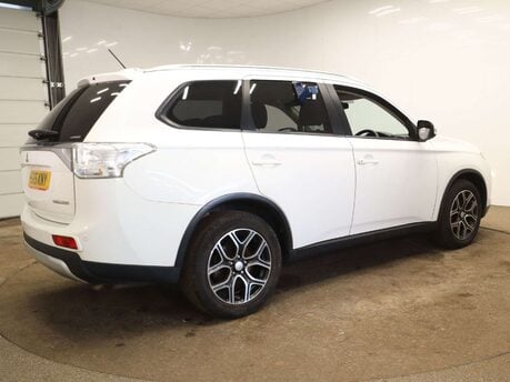 Mitsubishi Outlander 2.3 Outlander GX3 DI-D Auto 4WD 5dr 13