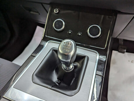 Land Rover Range Rover Evoque 2.0 Range Rover Evoque D 4x2 5dr 86