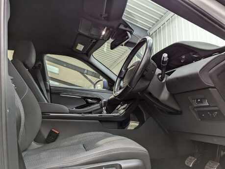 Land Rover Range Rover Evoque 2.0 Range Rover Evoque R-Dynamic D 4x2 5dr 44
