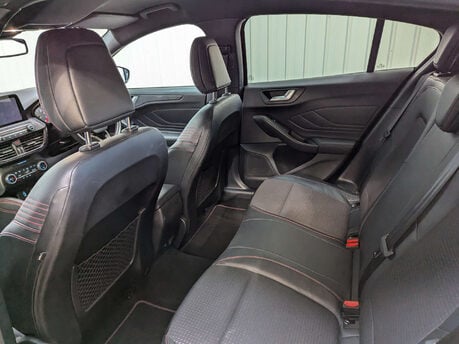Ford Focus 1.0 Focus ST-Line X 5dr 66