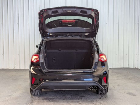 Ford Focus 1.0 Focus ST-Line X 5dr 43