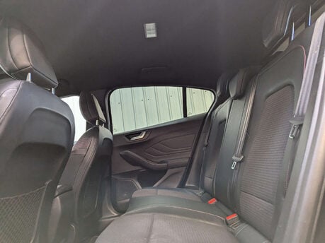 Ford Focus 1.0 Focus ST-Line X 5dr 69