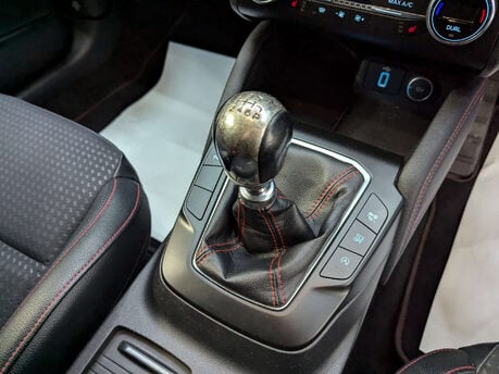 Ford Focus 1.0 Focus ST-Line X 5dr 91