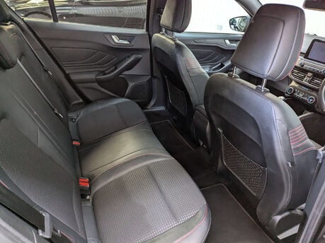 Ford Focus 1.0 Focus ST-Line X 5dr 60