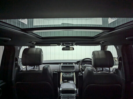 Land Rover Range Rover 3.0 Range Rover Vogue TDV6 Auto 4WD 5dr 44