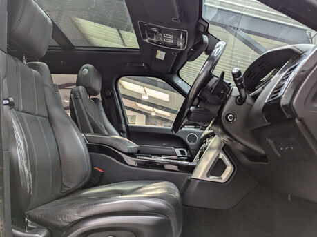 Land Rover Range Rover 3.0 Range Rover Vogue TDV6 Auto 4WD 5dr 49