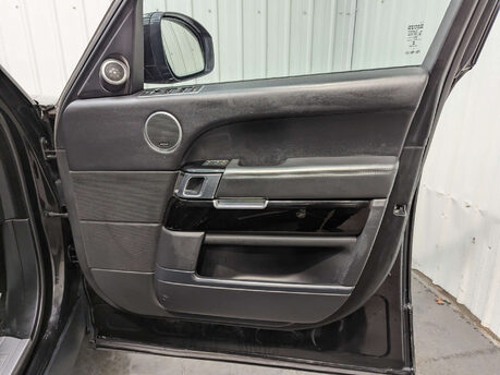 Land Rover Range Rover 3.0 Range Rover Vogue TDV6 Auto 4WD 5dr 50