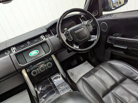 Land Rover Range Rover 3.0 Range Rover Vogue TDV6 Auto 4WD 5dr 70