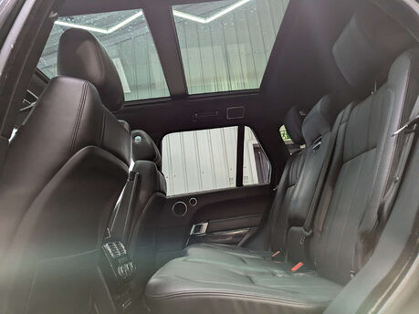 Land Rover Range Rover 3.0 Range Rover Vogue TDV6 Auto 4WD 5dr 66