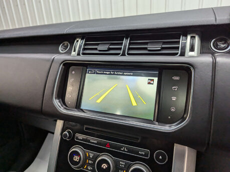 Land Rover Range Rover 3.0 Range Rover Vogue TDV6 Auto 4WD 5dr 88