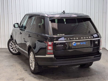 Land Rover Range Rover 3.0 Range Rover Vogue TDV6 Auto 4WD 5dr 4