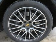 Porsche Cayenne 2.9 Cayenne V6 S Auto 4WD 5dr 18
