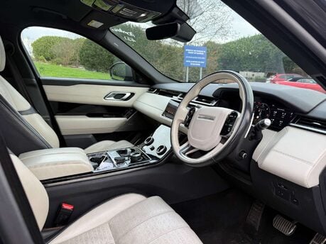 Land Rover Range Rover Velar 3.0 Range Rover Velar R-Dynamic HSE D300 Auto 4WD 5dr 24