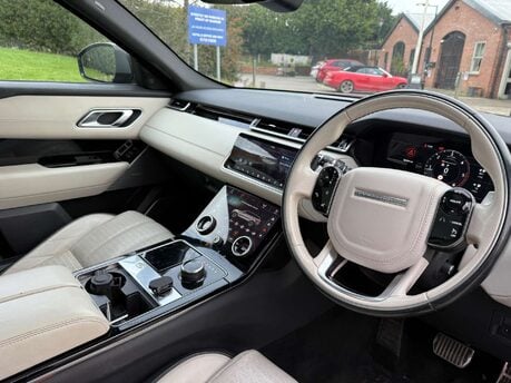 Land Rover Range Rover Velar 3.0 Range Rover Velar R-Dynamic HSE D300 Auto 4WD 5dr 23