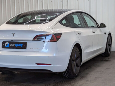 Tesla Model 3 Model 3 Long Range AWD 4WD 4dr 35