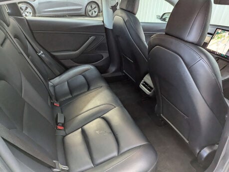 Tesla Model 3 Model 3 Long Range AWD 4WD 4dr 59