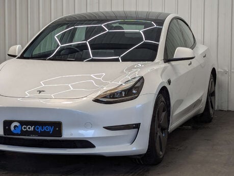 Tesla Model 3 Model 3 Long Range AWD 4WD 4dr 20