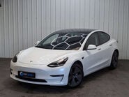 Tesla Model 3 Model 3 Long Range AWD 4WD 4dr 7