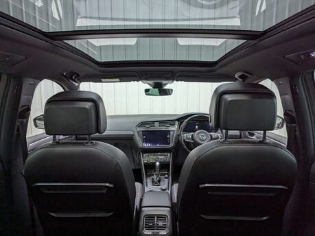 Volkswagen Tiguan 2.0 Tiguan R-Line TDI BlueMotion Technology 4Motion Semi-Auto 4WD 5dr 2