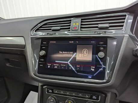 Volkswagen Tiguan 2.0 Tiguan R-Line TDI BlueMotion Technology 4Motion Semi-Auto 4WD 5dr 88