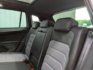 Volkswagen Tiguan 2.0 Tiguan R-Line TDI BlueMotion Technology 4Motion Semi-Auto 4WD 5dr 67