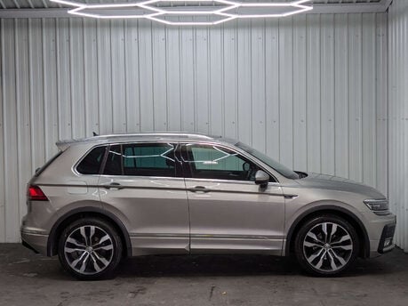 Volkswagen Tiguan 2.0 Tiguan R-Line TDI BlueMotion Technology 4Motion Semi-Auto 4WD 5dr 14