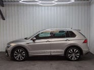 Volkswagen Tiguan 2.0 Tiguan R-Line TDI BlueMotion Technology 4Motion Semi-Auto 4WD 5dr 16