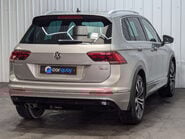 Volkswagen Tiguan 2.0 Tiguan R-Line TDI BlueMotion Technology 4Motion Semi-Auto 4WD 5dr 40